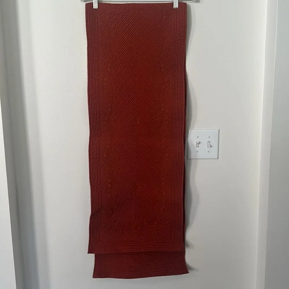 Pier 1 barn red